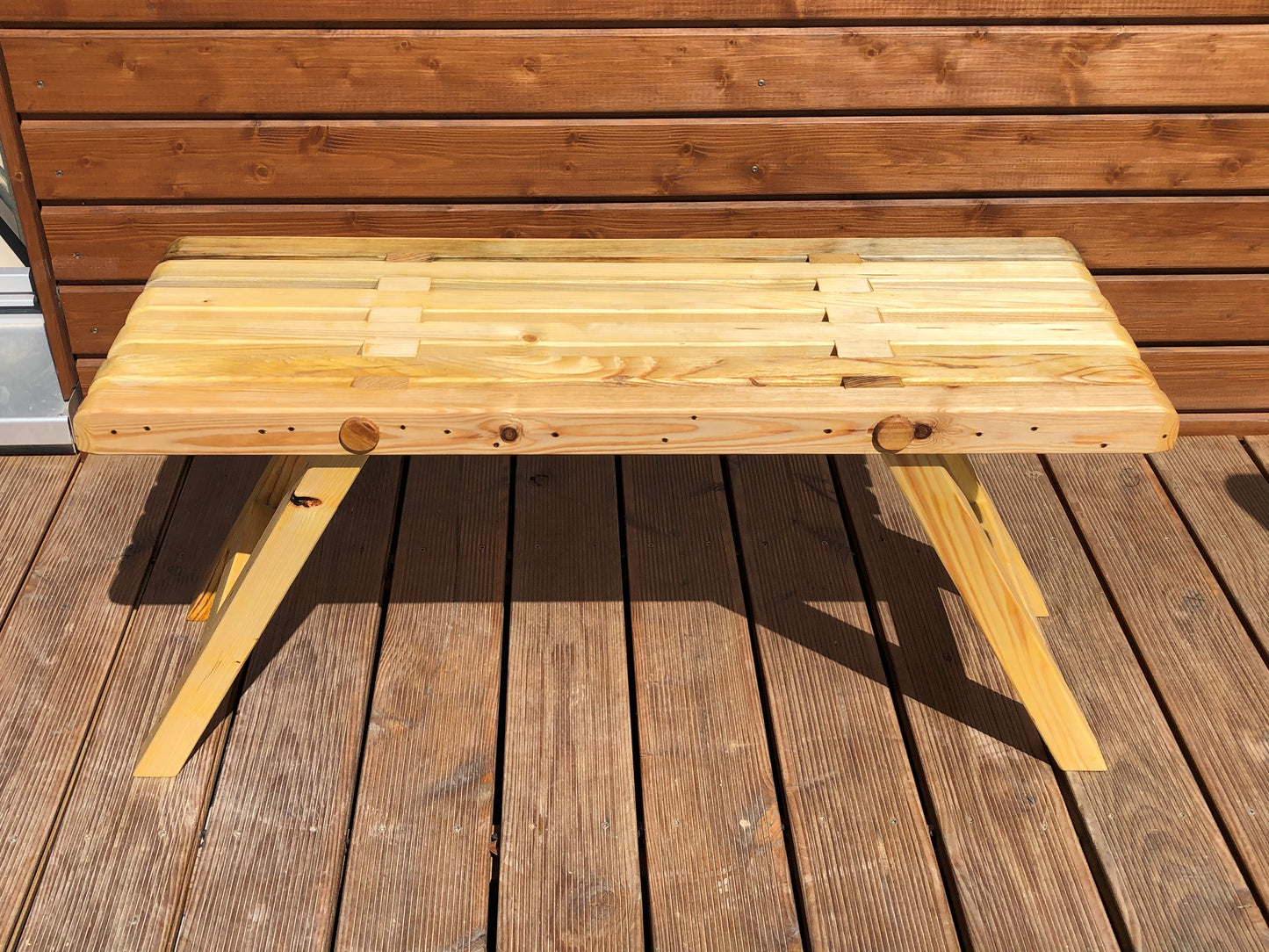 Garden bench - upcycled pallet wood