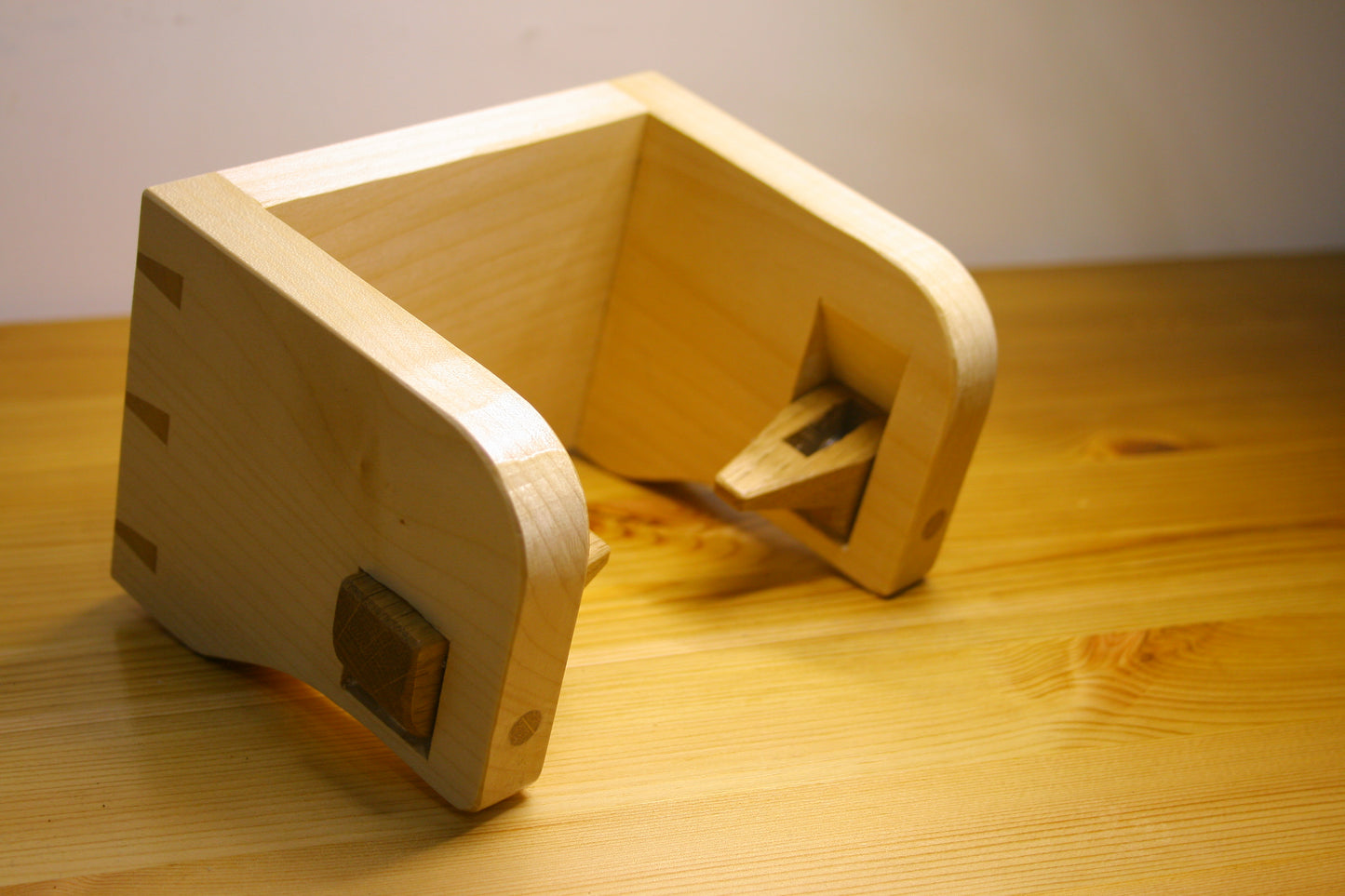 Sycamore toilet paper holder Nr.4
