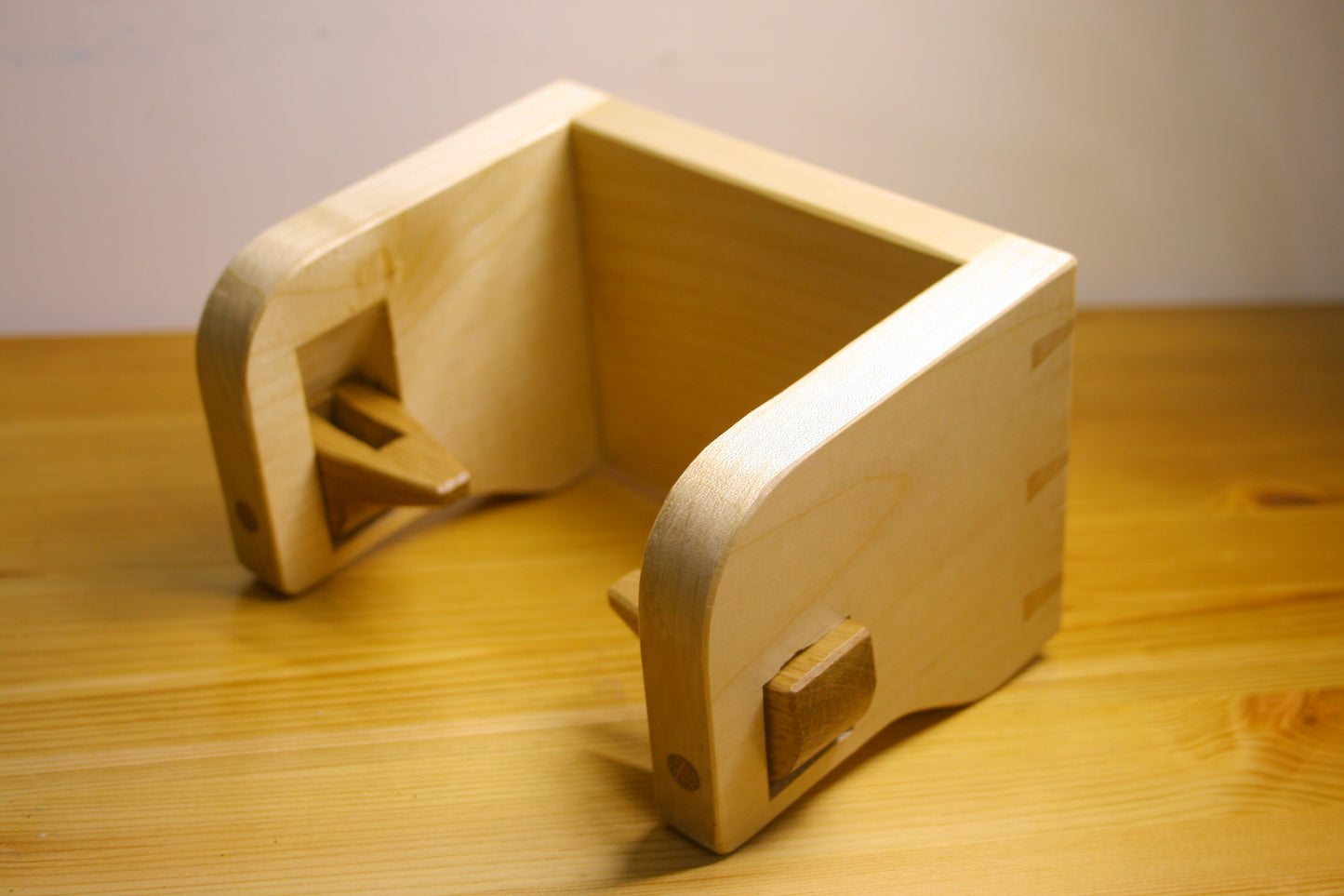 Sycamore toilet paper holder Nr.4