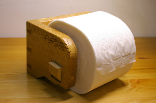 Oak toilet paper holder Nr.8